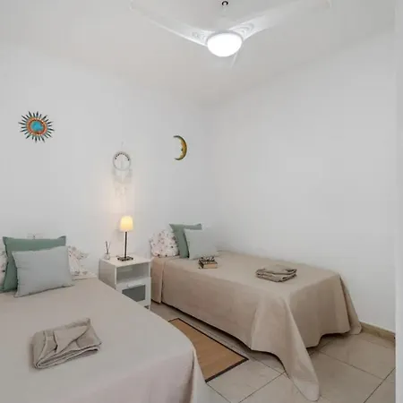 Sunset Lux Floritas Апартаменты Плая-де-лас-Америкас